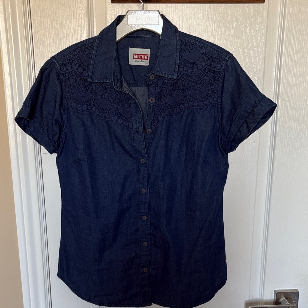 Nautica Women's Dark Blue Lace Blouse